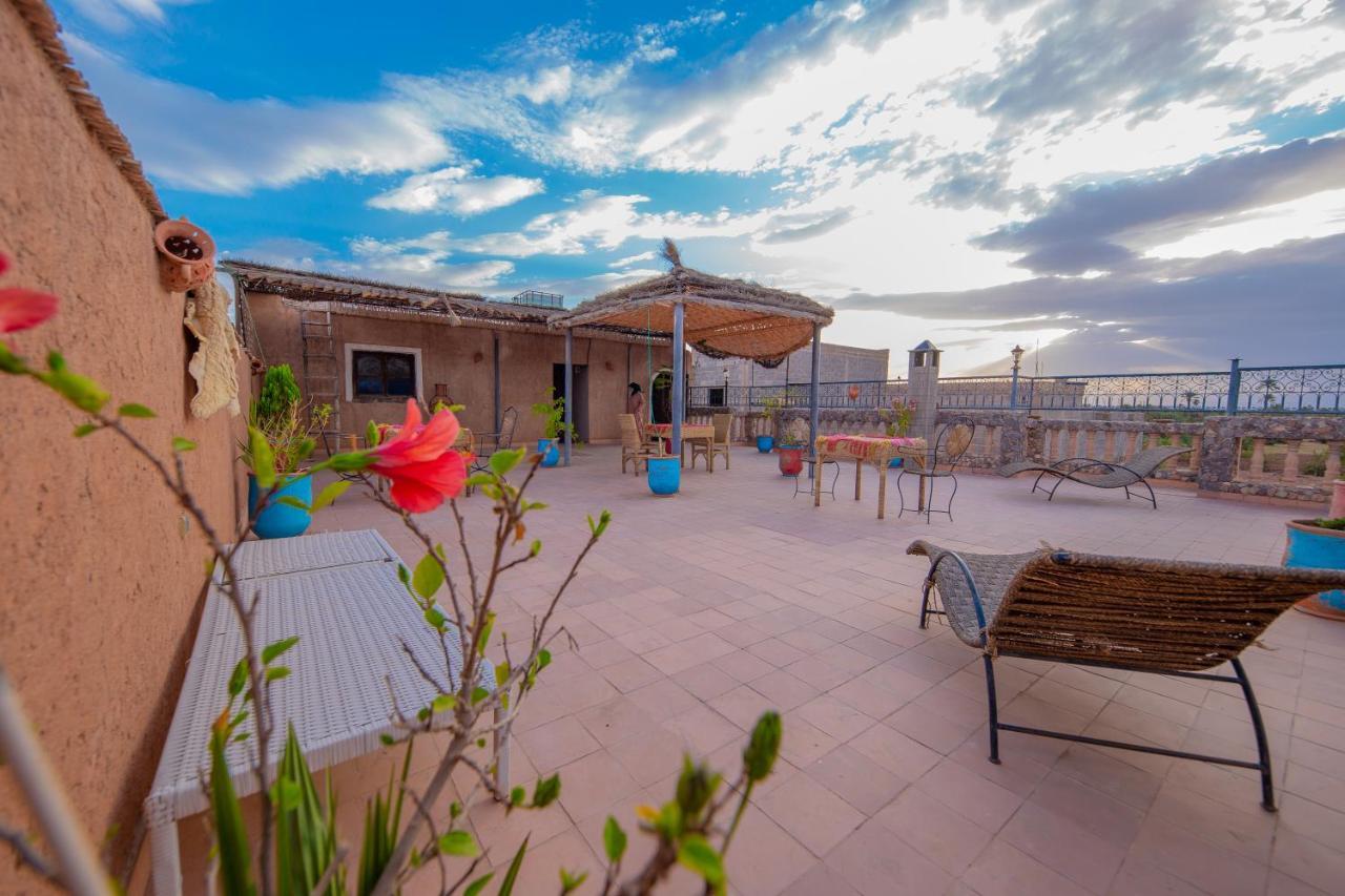 Dar nadia bendriss Hotel Tajda Bagian luar foto